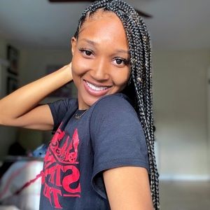 Meet your Posher, Ashley